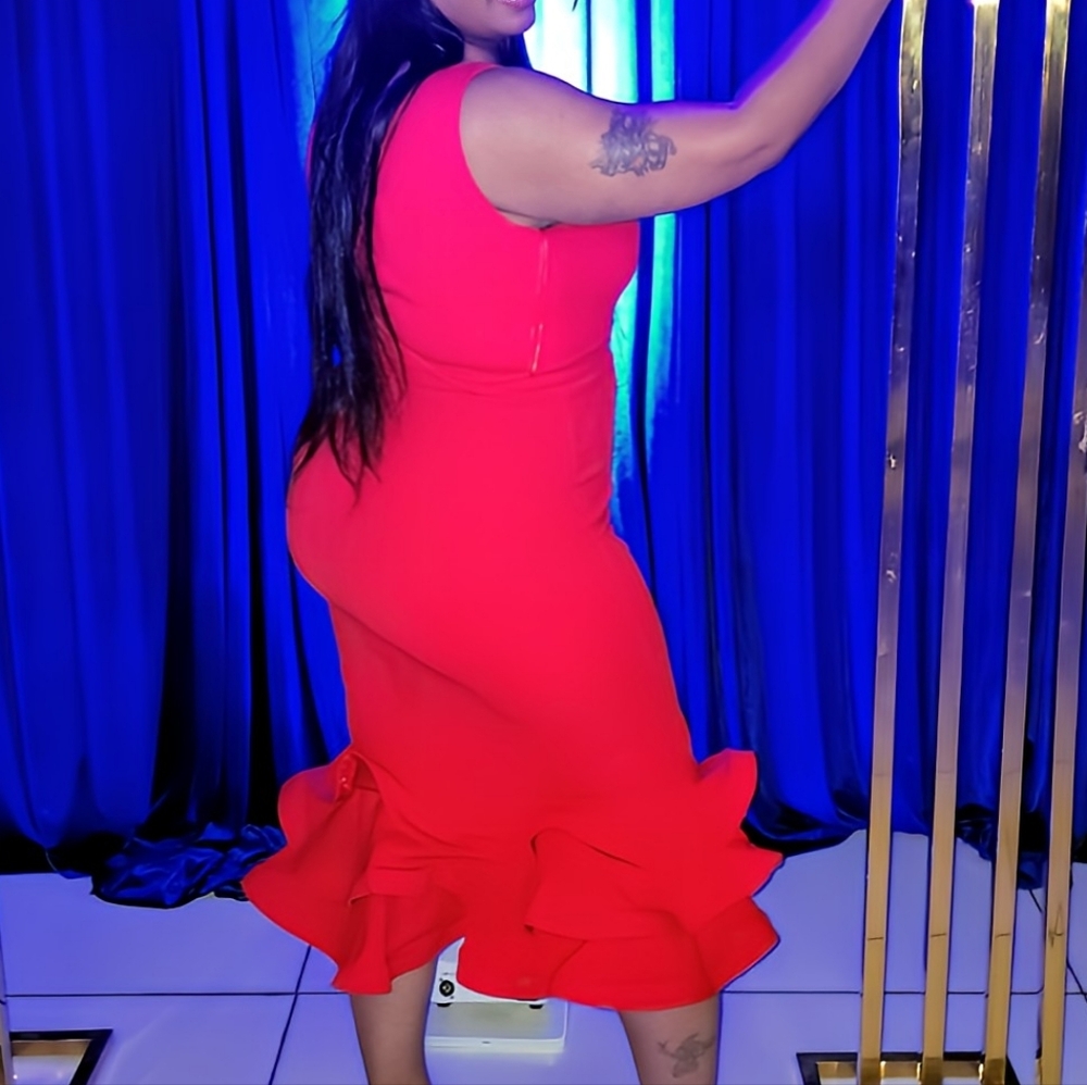 Red Ruffle Cocktail Dress - Picture 3 of 3